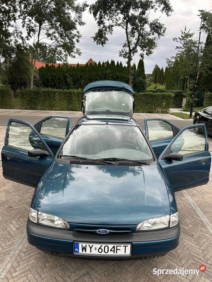 Ford Mondeo 20 MK1 Warszawa