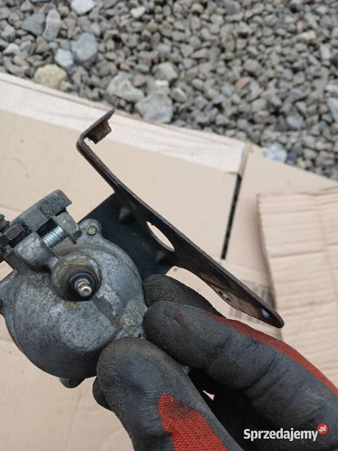 Termostat obudowa zbiornik wlew cieczy kawasaki Sandomierz sprzedam