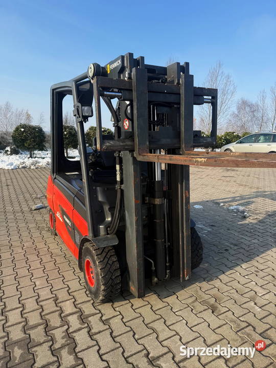 wózek widłowy elektryczny LINDE E30 wolny skok Działoszyn