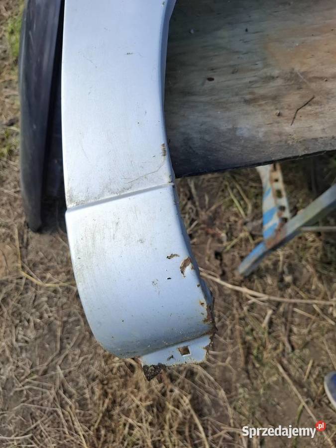 Błotnik Prawy Przód Volkswagen Golf 3 III Wisznice