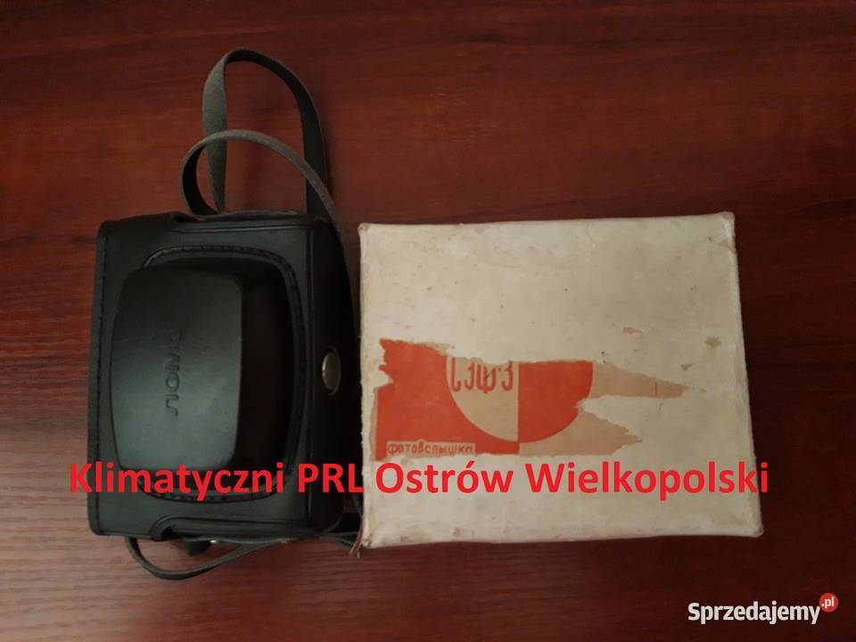 Aparat fotograficzny SMIENA 8 lampa błyskowa PRL Bielsko-Biała sprzedam