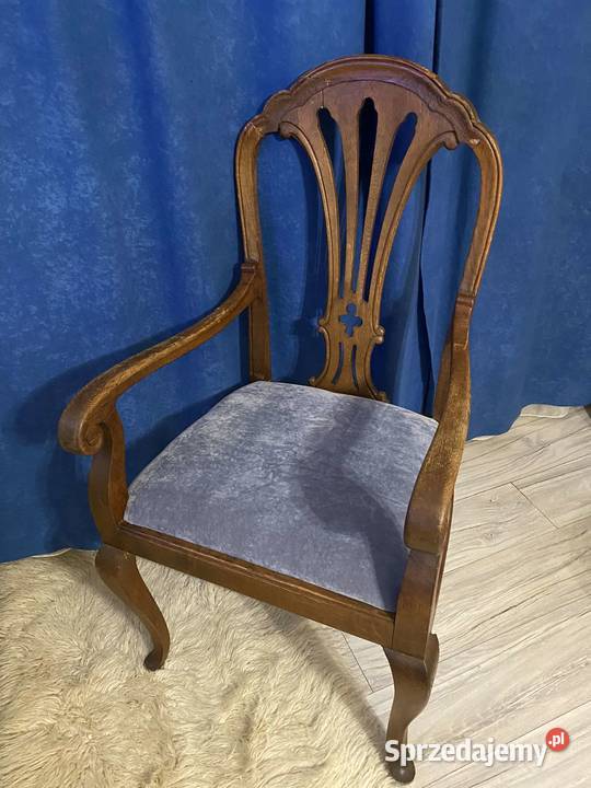 stary antyczny duży fotel tron dębowy drewniany Kraków