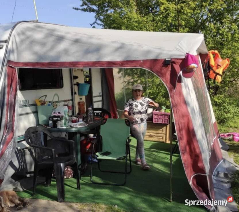Zarejestrowana DMC 750 Przedsionek