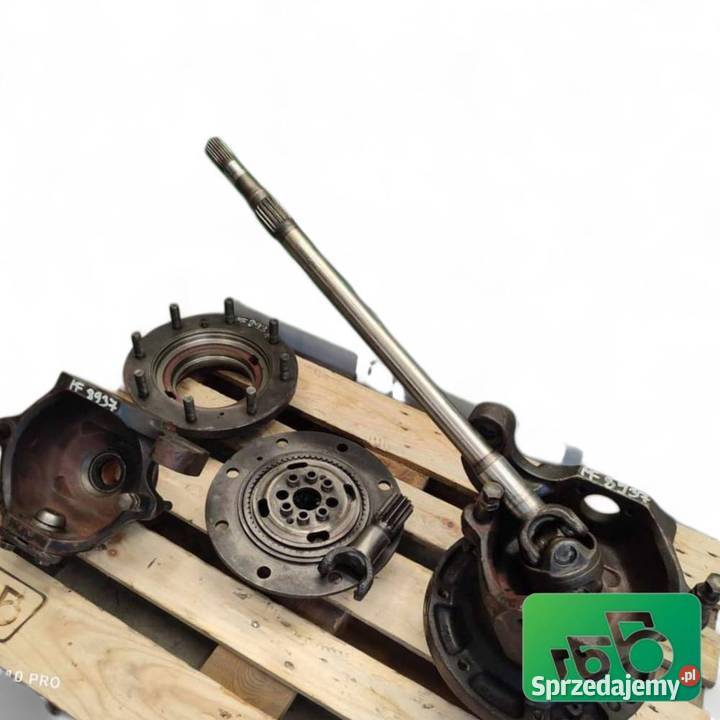 Massey Ferguson 8937 2002rParts Części Wilkowo