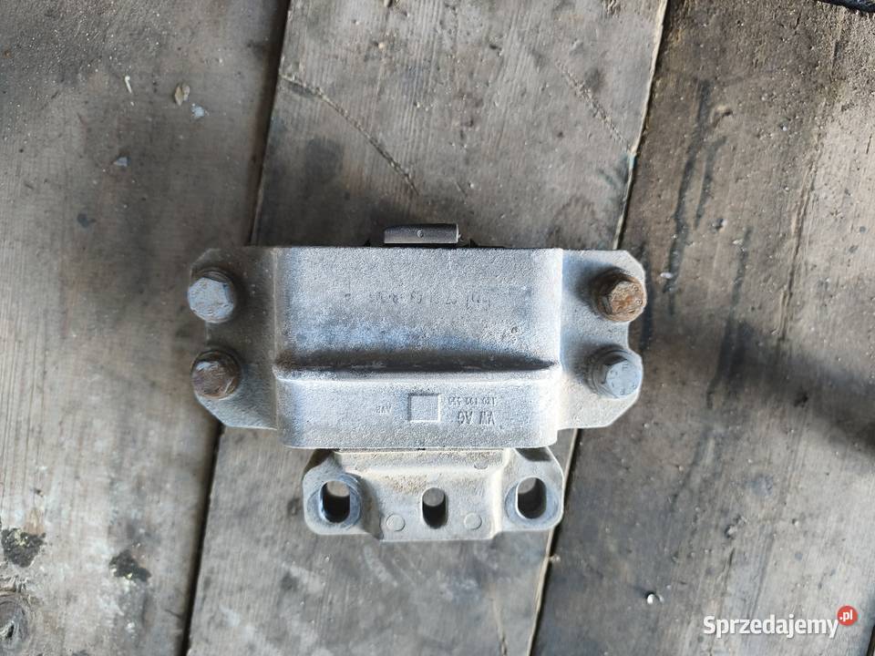 1k0199555 łapa skrzyni biegów VW Caddy IV Słomowo sprzedam