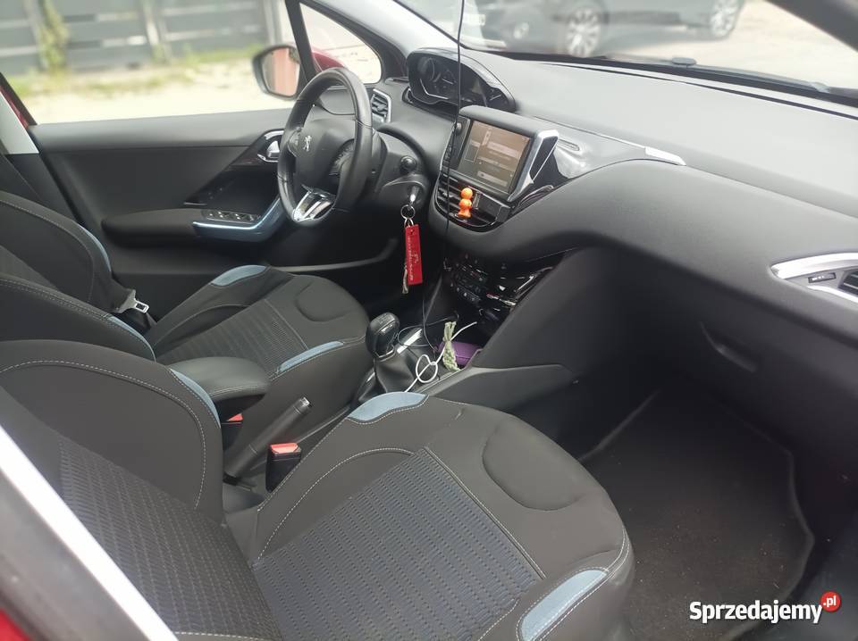 Peugeot 208 Allure 2012 r 138 manualna Marki