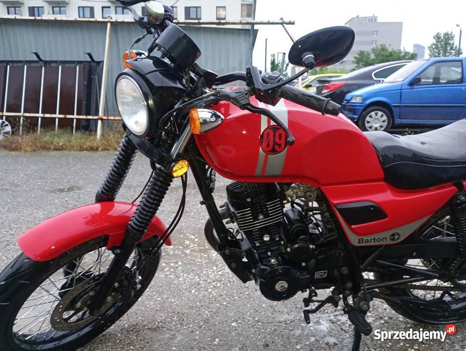 Okazja Motor Barton 3 kask kufer nowy Aku Rok produkcji 2018 Motocykle, skutery, quady sprzedam