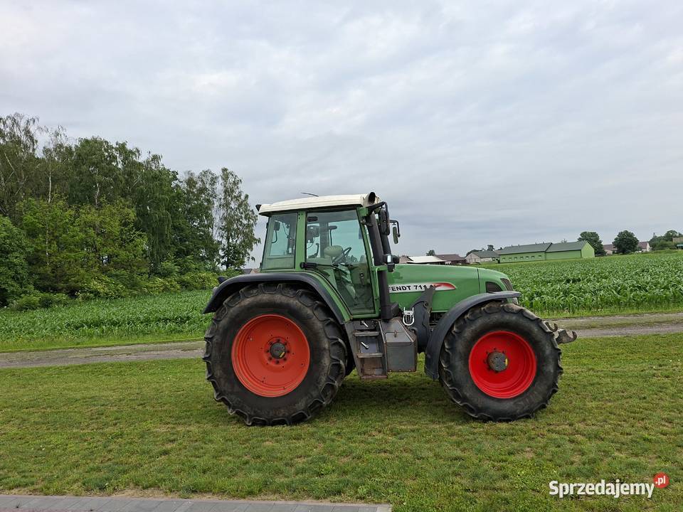Fendt 711 vario ladowacz czolowy 712 714 Białystok sprzedam