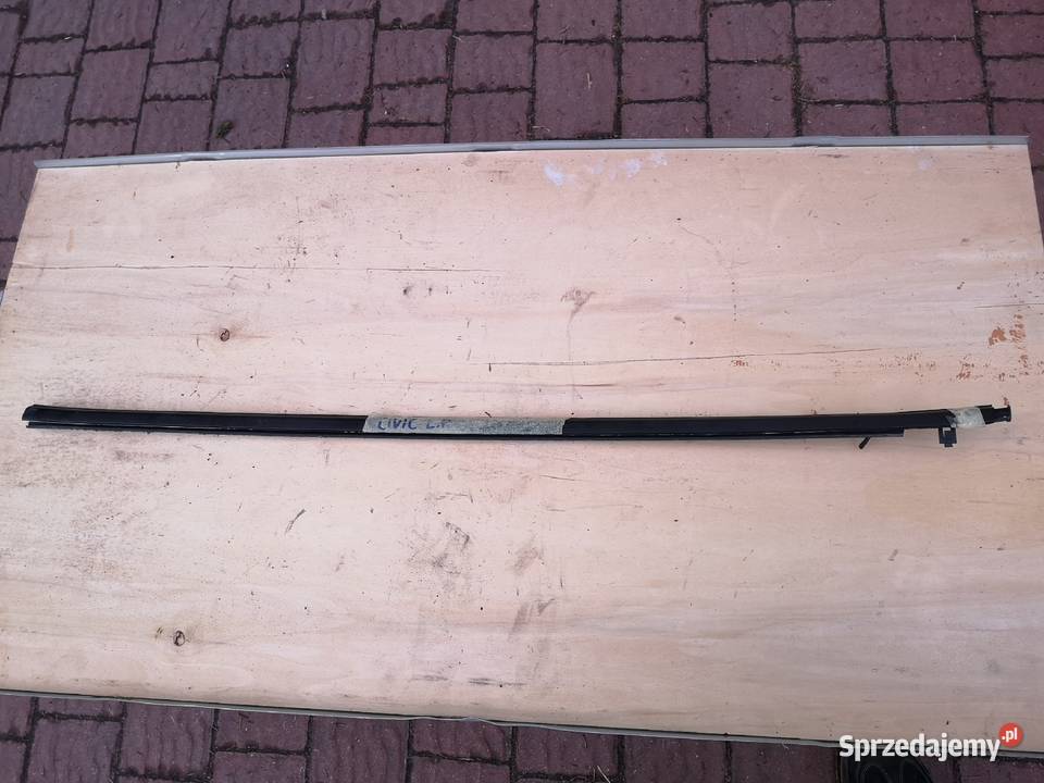 Listwa Szyby Drzwi Lewe Przednie Honda Civic 5D Dziecinów sprzedam