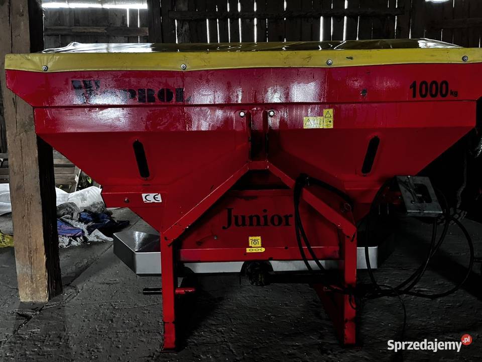 Sprzedam maszyny rolnicze siewnik rozsiewacz Sienno