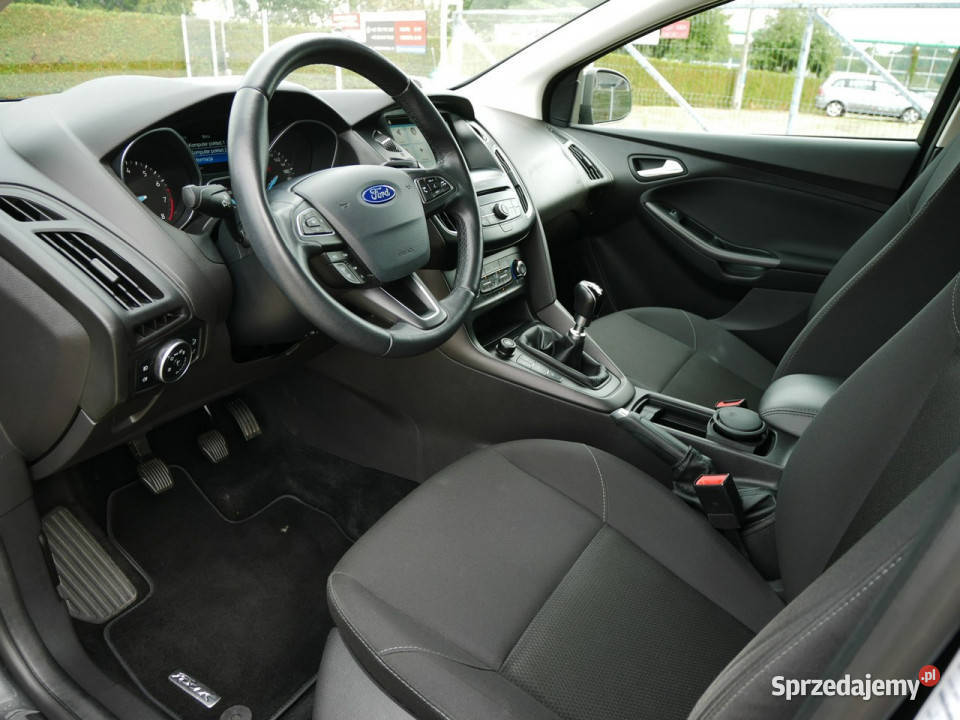 Ford Focus 10 EBoost 125 Eu6 Kombi Business wielofunkcyjna kierownica Goczałkowice-Zdrój