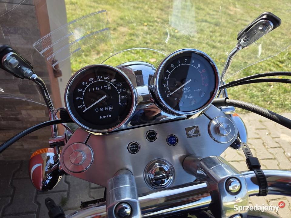 Honda vf 750 magna Borzykowa