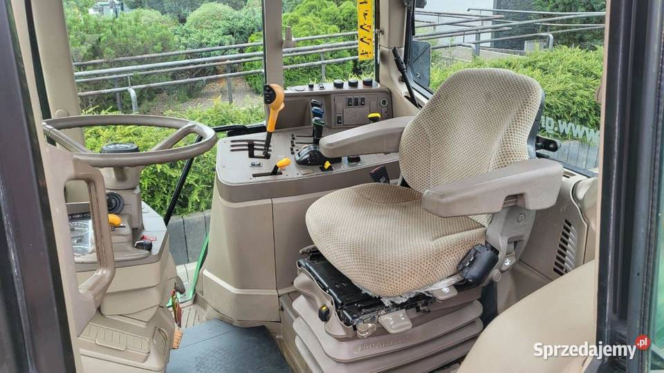 Ciągnik rolniczy John Deere 6115M Jatutów sprzedam