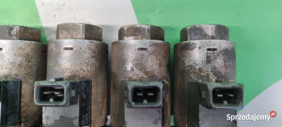 Blok zaworowy WOM G411151600011 Massey Ferguson Wilkowo