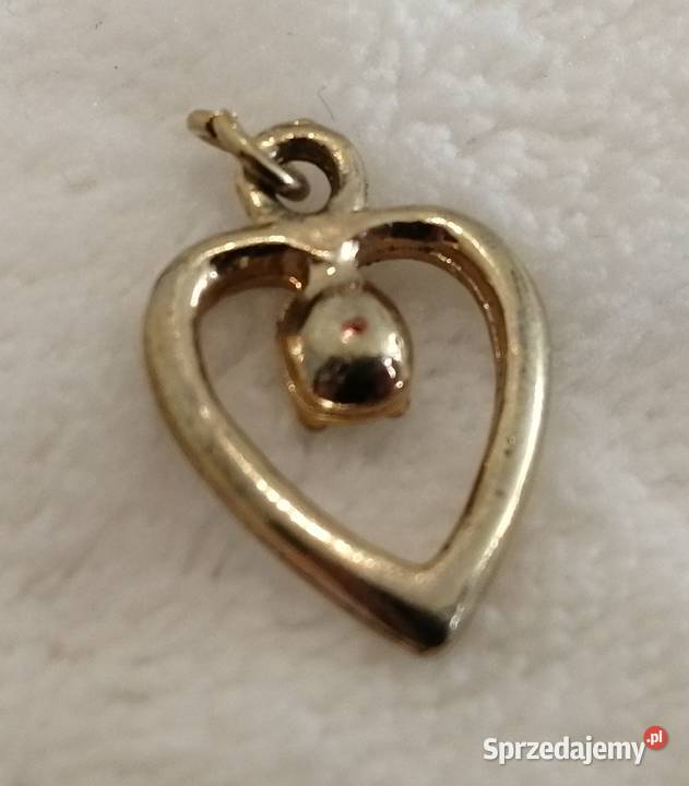 Wisiorek zawieszka serce z kamieniem 13x19