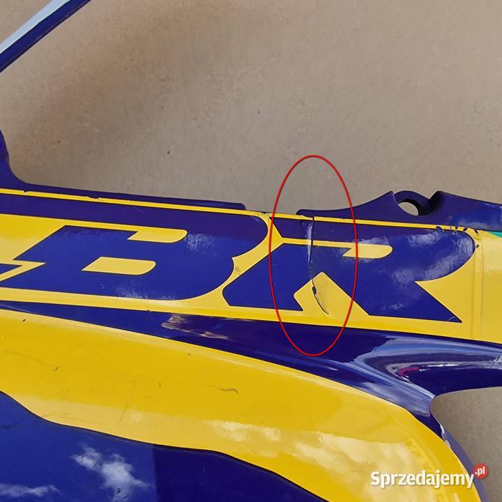 HONDA CBR 600 F3 BOK BOCZEK OWIEWKA PRAWA Bieleń