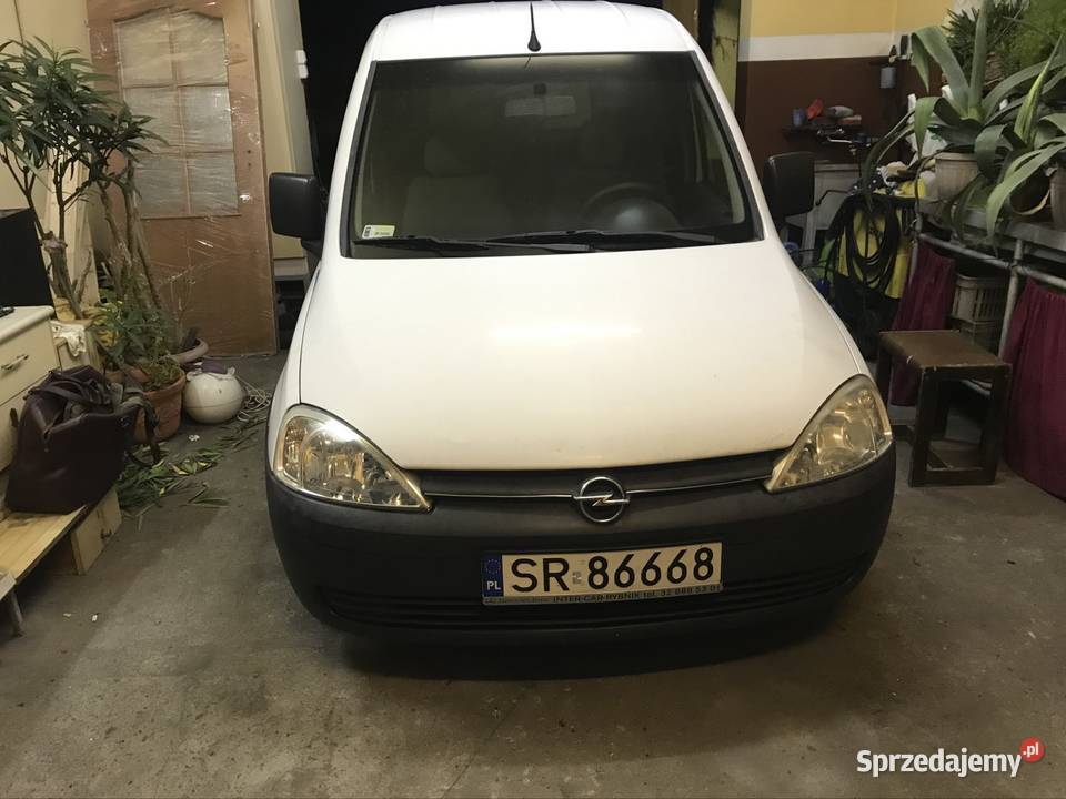Sprzedam Opla Combo jeden siedem CDTI stan manualna Rybnik
