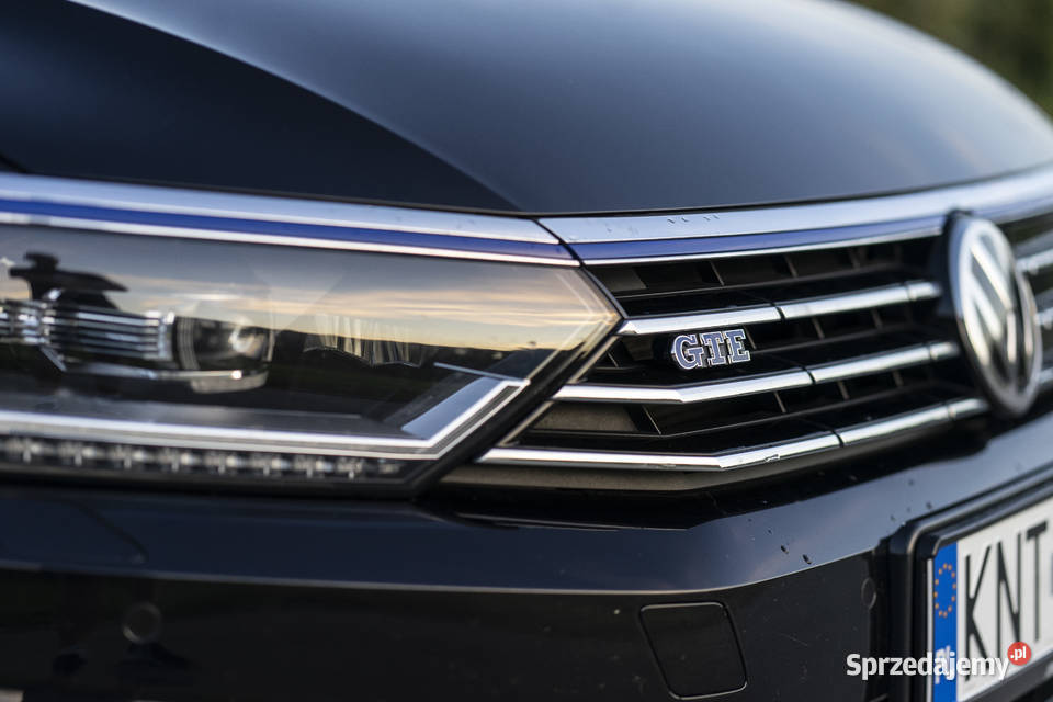 Zadbane dwa komplety kół Webasto hybryda