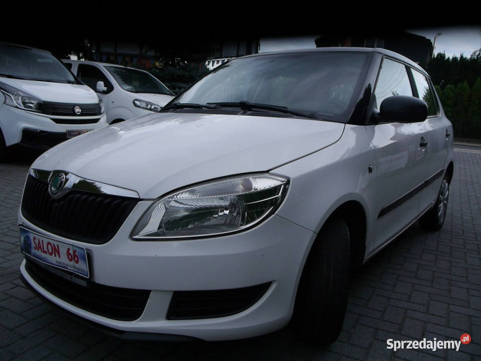 koda Fabia 12mpi Stan b nowy rozrząd Gwarancja czujnik deszczu
