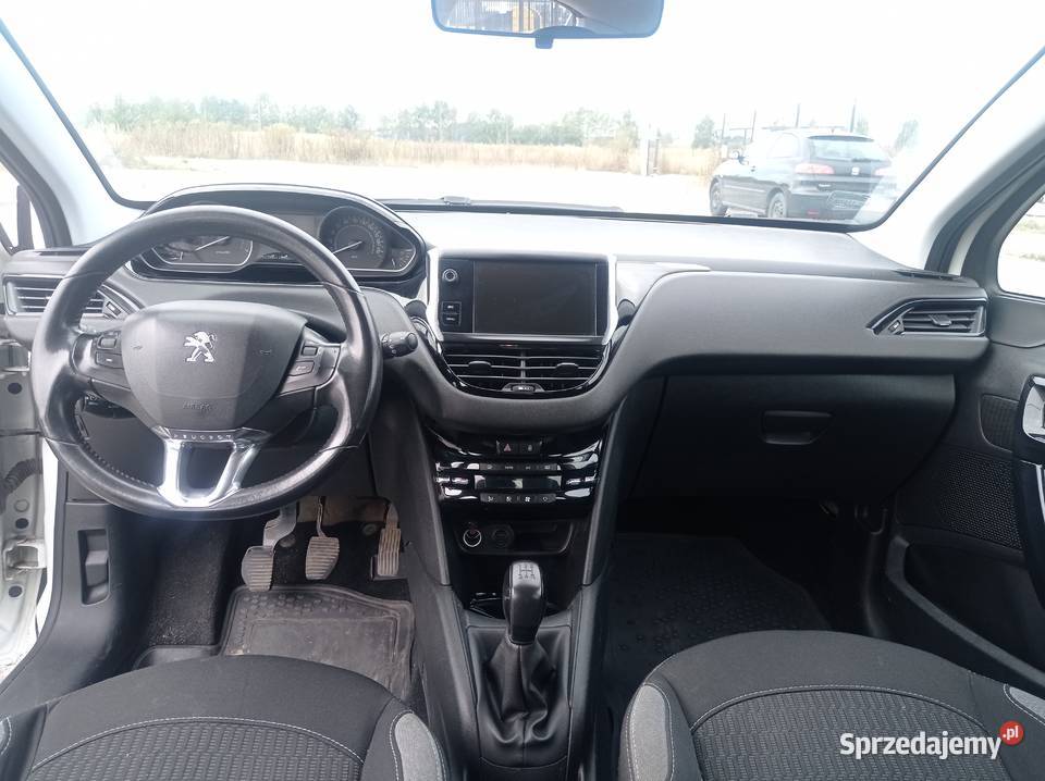 SPRZEDAM PEUGEOT 208 2016 SALON POLSKA 208 mazowieckie Sękocin Nowy