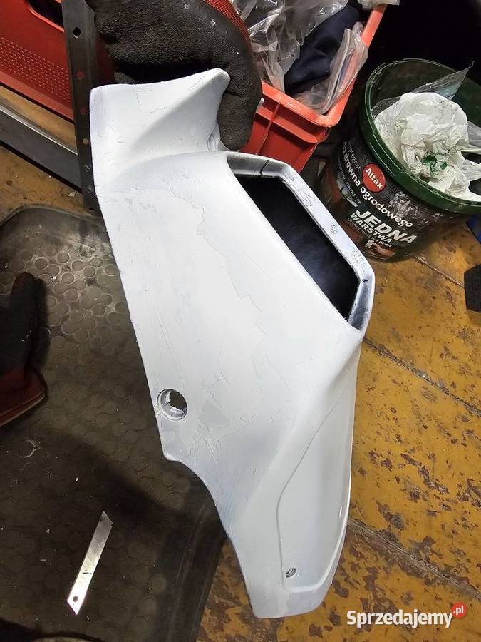 Suzuki DR 600 650 czasza czacha owiewka plastik