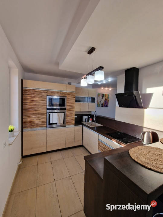 W pełni wyposażone mieszkanie 56 m balkon garaż garaż Wrocław