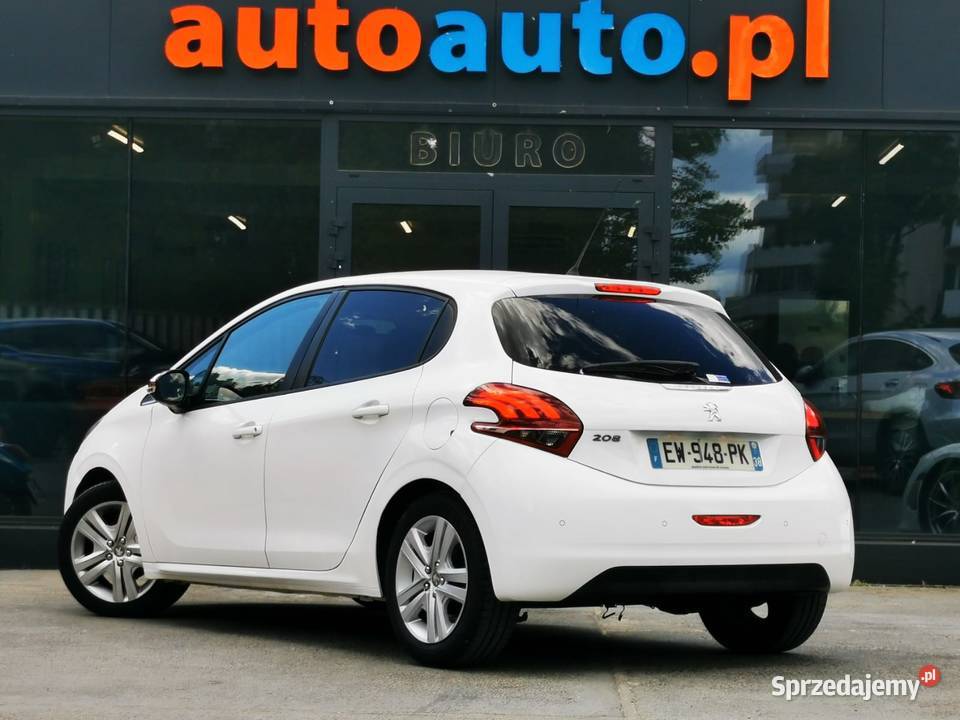 Style Manual Facelifting 12 Benzyna 82 Przebieg manualna Warszawa