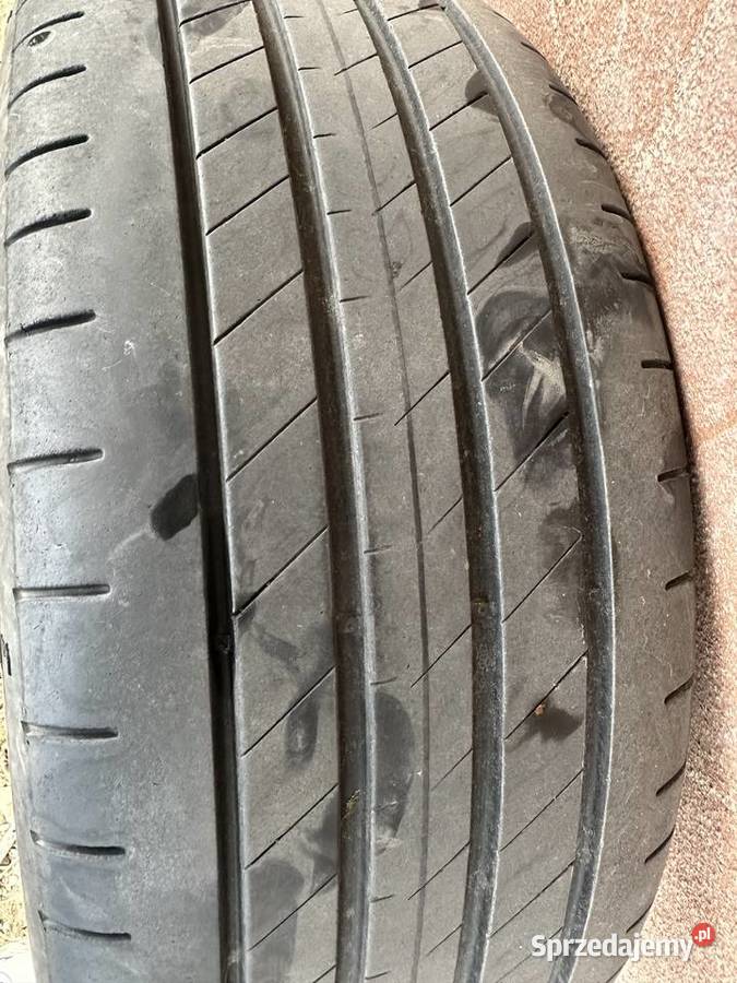 Felgi 19 z oponami letnimi good year