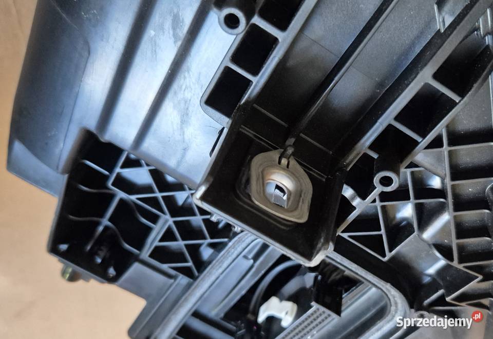 Reflektor Mercedes EQA EQB Led High Performance lewe Herby