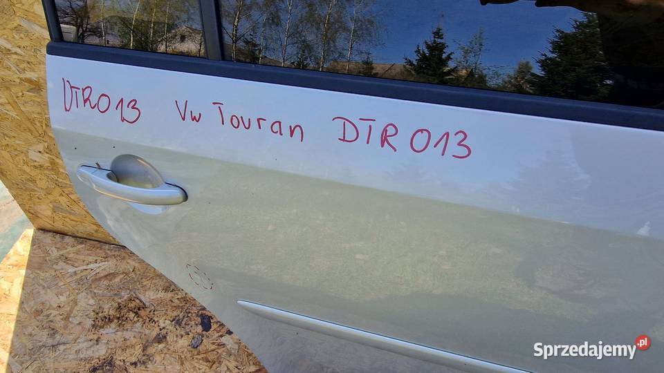 VW TOURAN DRZWI TYŁ TYLNE PRAWE PRAWY KOD LAK osobowe Słowikowo