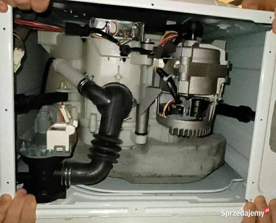 Pralka Amica WA1S712CLiSD raz włączona do Pralki i suszarki Częstochowa