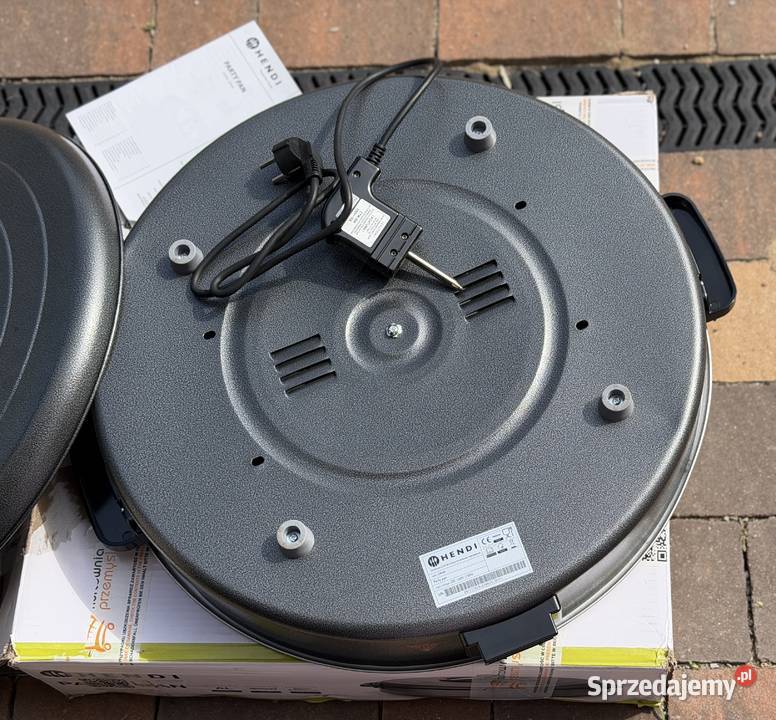 Patelnia Elektryczna Hendi 55 1600W Aluminium 550cm Kuchenki i piekarniki