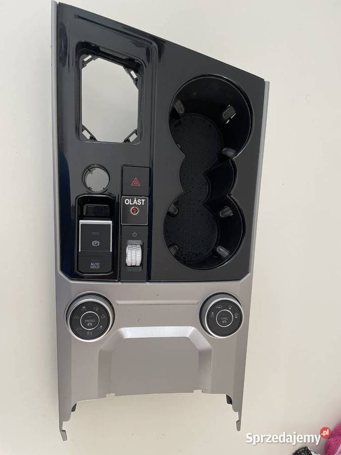 Panel konsola sterowania VW TOUAREG III 20r Darłowo