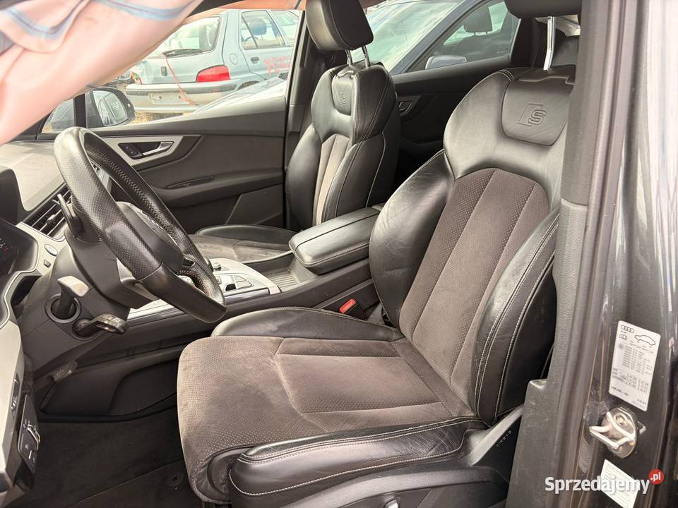 AUDI Q7 30 V6 TDiQ 218 SLine DX945 szary dolnośląskie Wrocław sprzedam