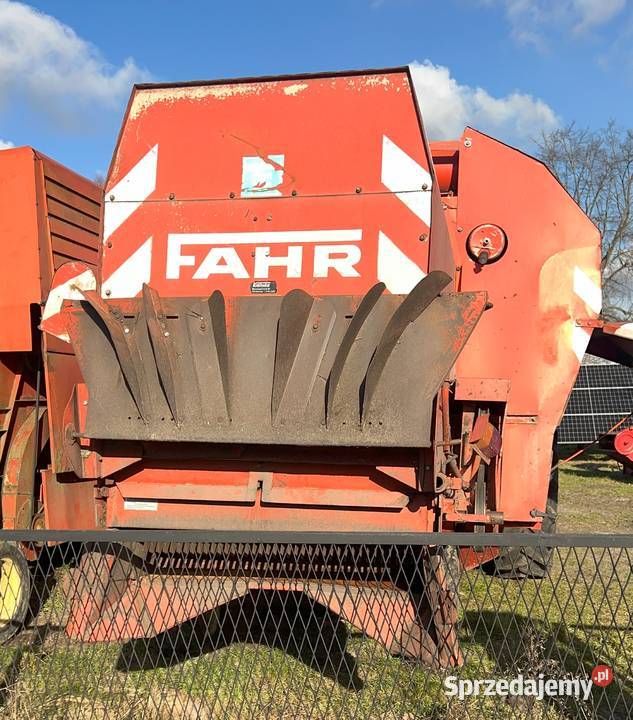 Sieczkarnia kompletna szer 110 z napędami Zahajki