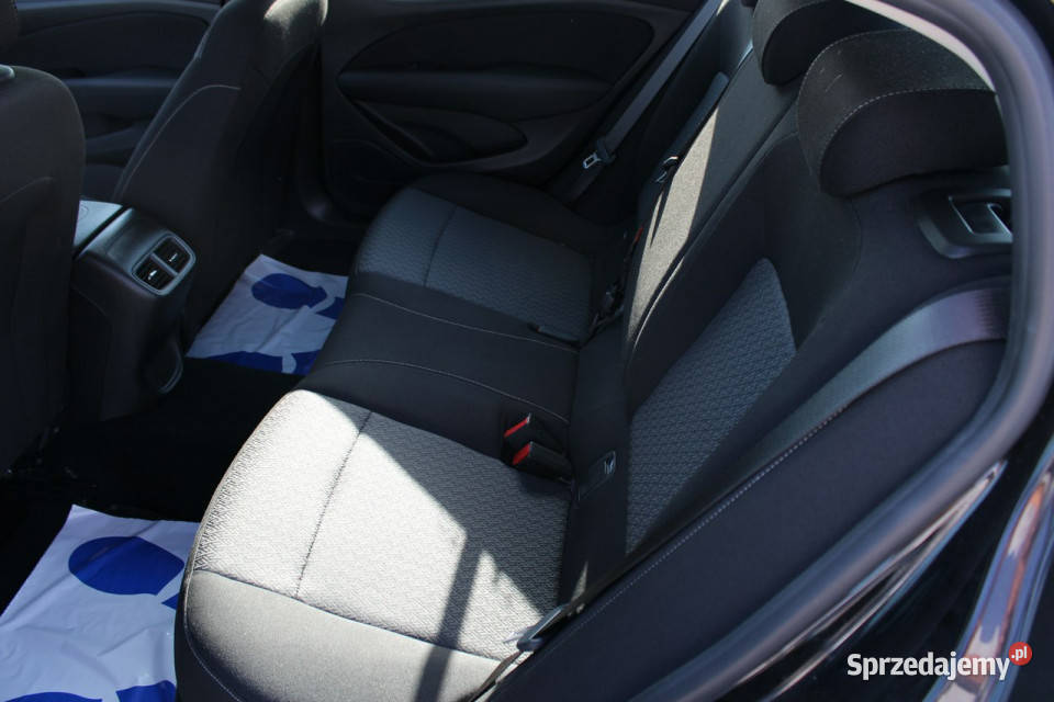 Opel Insignia 140HP EnJoy Salon Polska Gwarancja serwisowany w ASO Warszawa