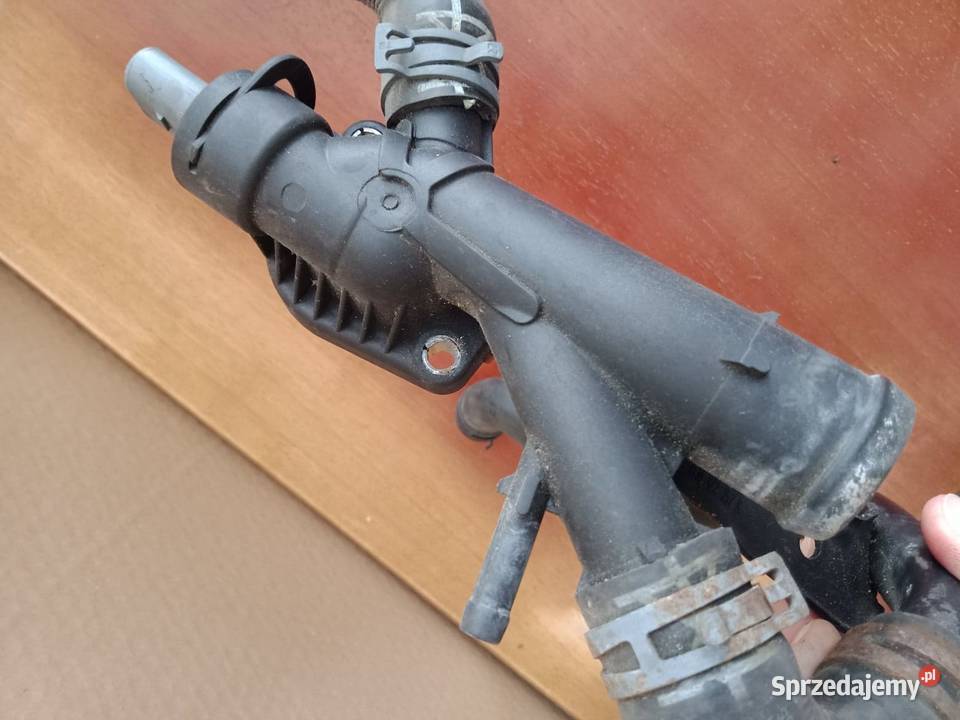 Volkswagen 03L121131AA obudowa termostatu Przystajń