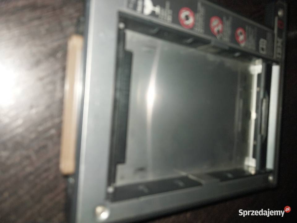 Obudowa na drugi dysk w miejsce napędu cd