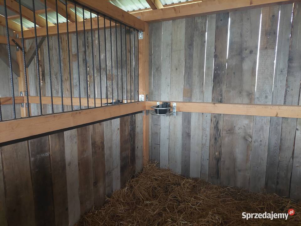 Stajnia do demontażu