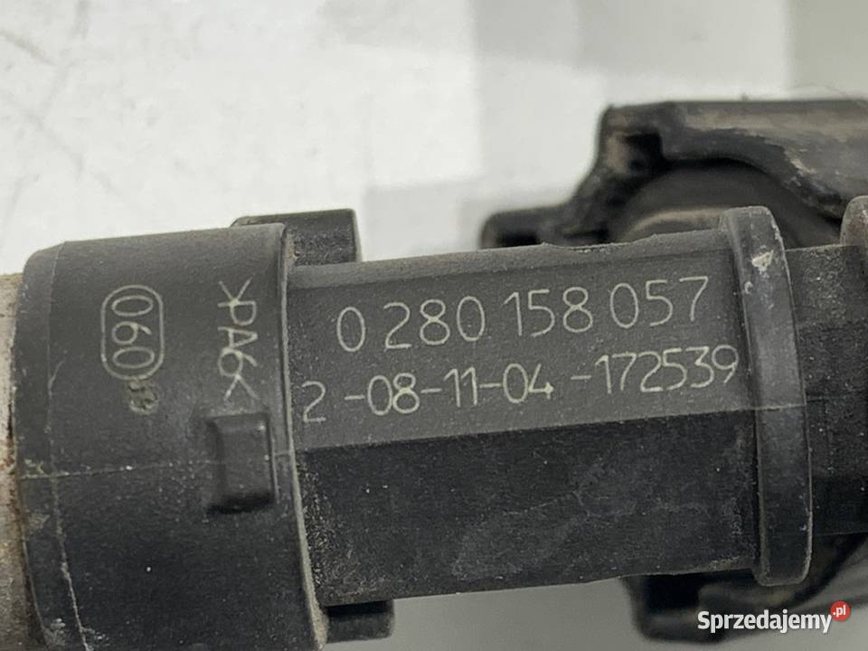 LISTWA WTRYSKOWA CITROEN C4 I 0280158057 16 109 Listwy wtryskowe