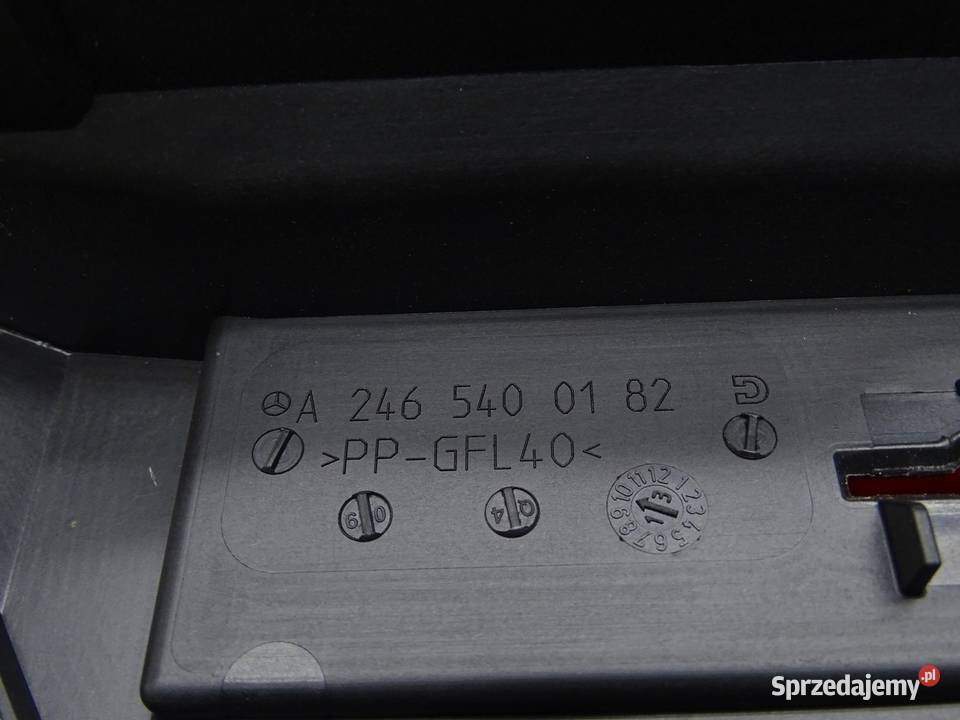 SKRZYNKA BEZPIECZNIKÓW BSI A2465400182 MERCEDES sprzedam