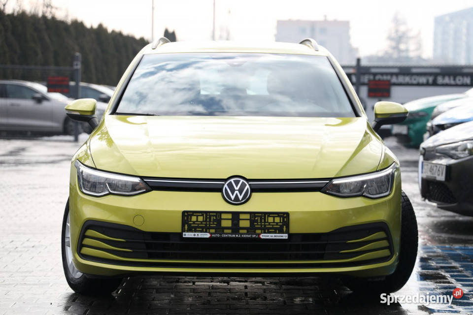 Volkswagen Golf VIII 2020 światła LED Tychy sprzedam