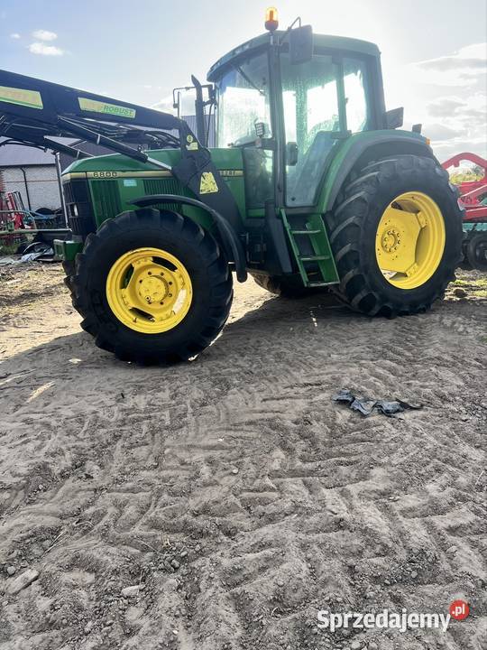 John Deere 6800 z ładowaczem Stoll 120 John Deere Kutno