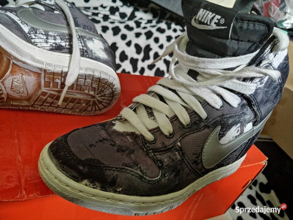 NIKE Dunk Sky Hi Nowe Półbuty Sneakersy szary/srebrny Leszno