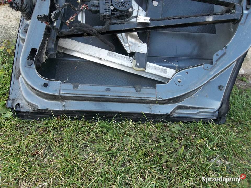 Audi A6 C5 drzwi tył LX7Z Iława