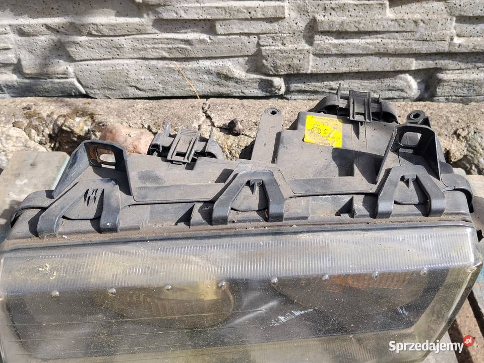 BMW E36 LAMPA PRZÓD LEWA 8363497 EUROPA Żukowo