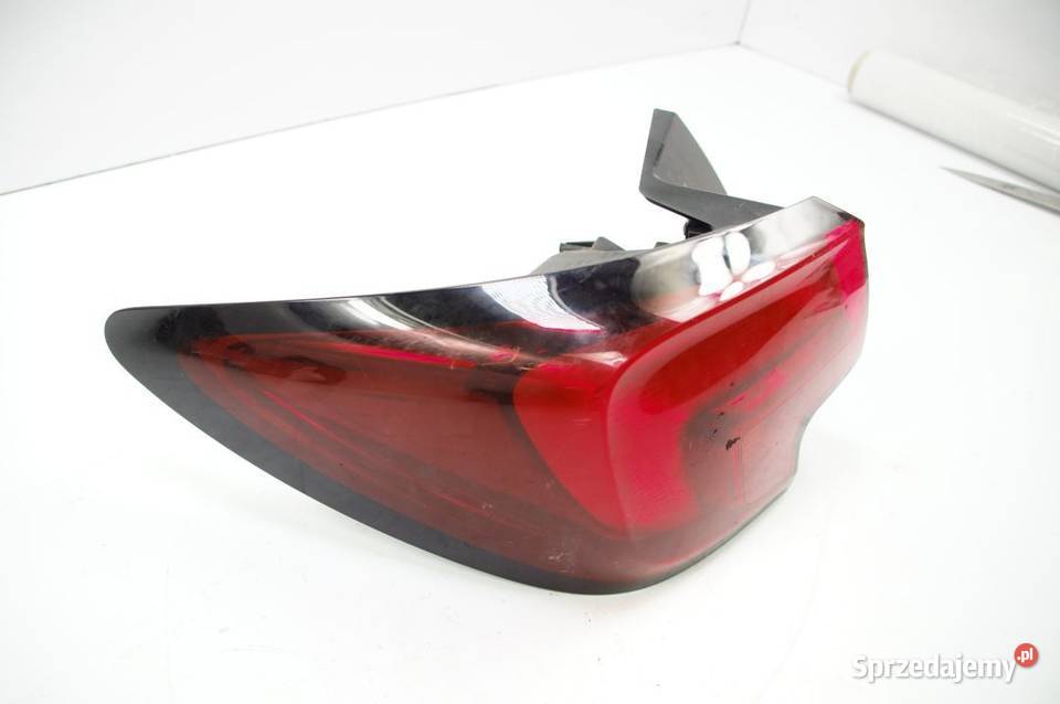 LAMPA LEWA TYŁ OPEL ASTRA K 39015943 Lipno