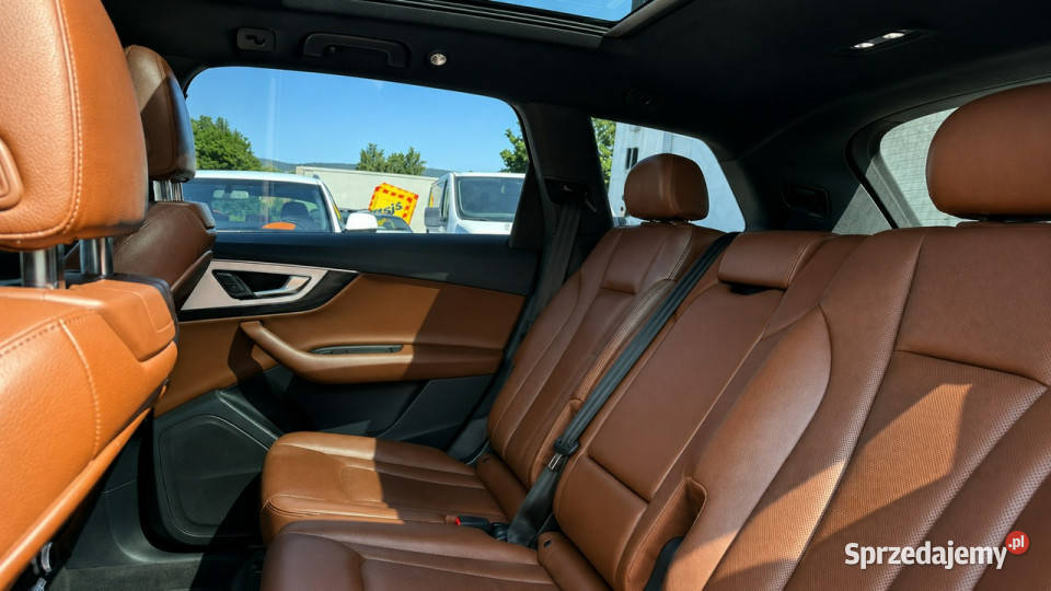 Audi Q7 30benz 333 Gdynia