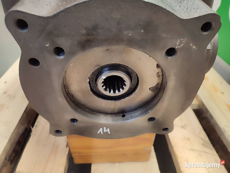 Przekładnia kątowa 224053 Manitou MLT 735 Wilkowo