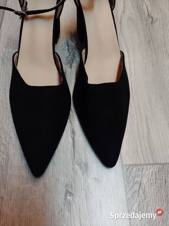 42 Czarne czółenka wieczorowe z zapięciem NOWE Obuwie małopolskie Kraków